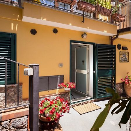 B&B Giulia Taormina Exterior photo